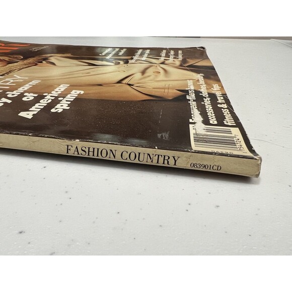 Bazaar Magazine February 1991 Cybill Shepherd Fashion Country Health Beauty - Picture 6 of 8